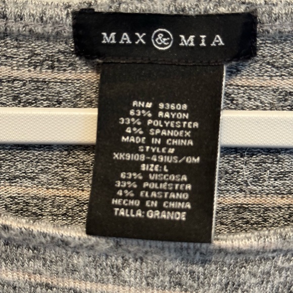 Max Mia sweater in gray and cream.  Size L. - Picture 4 of 4